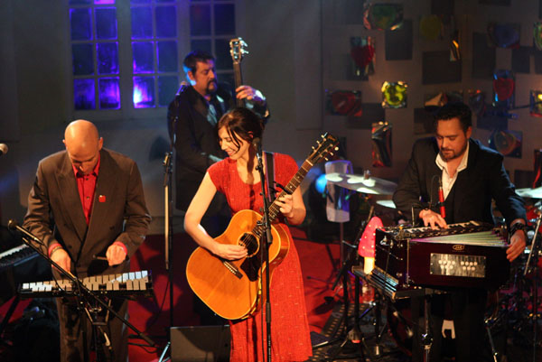 Mellow Mondays: Lisa&nbsp;Hannigan