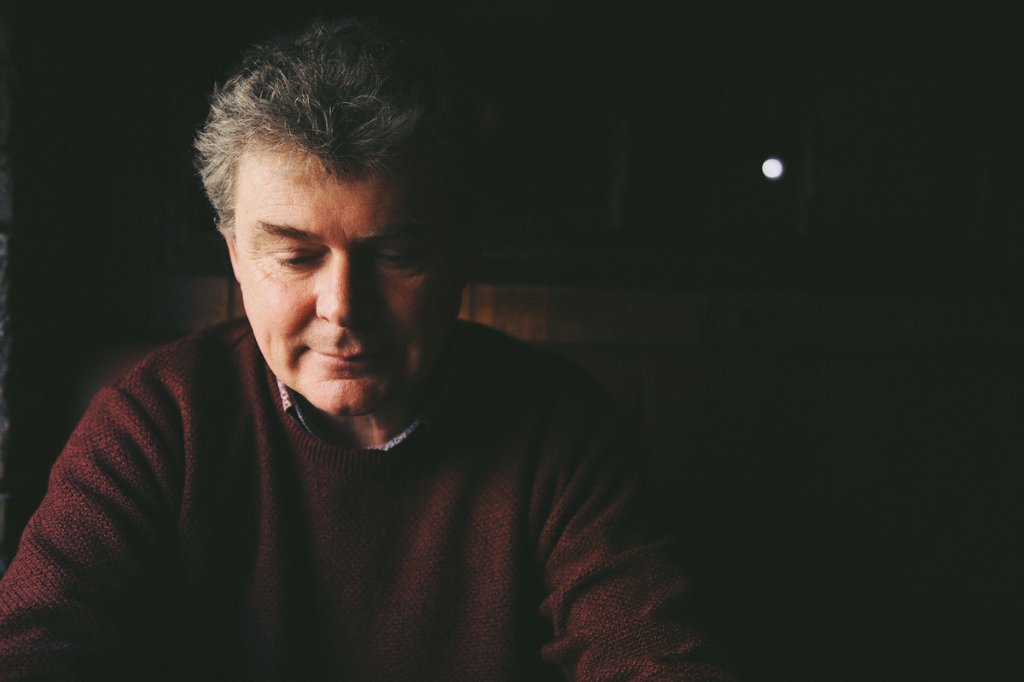 John Spillane – 100 Snow White Horses