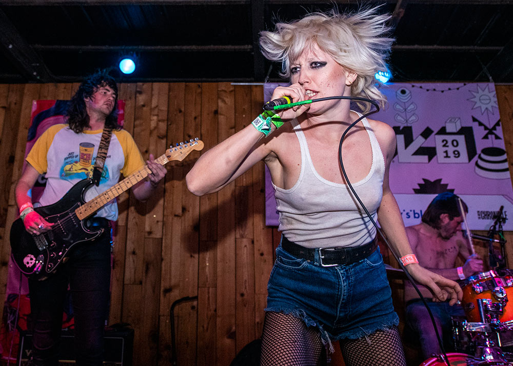 Amyl and The Sniffers – Comfort To&nbsp;Me
