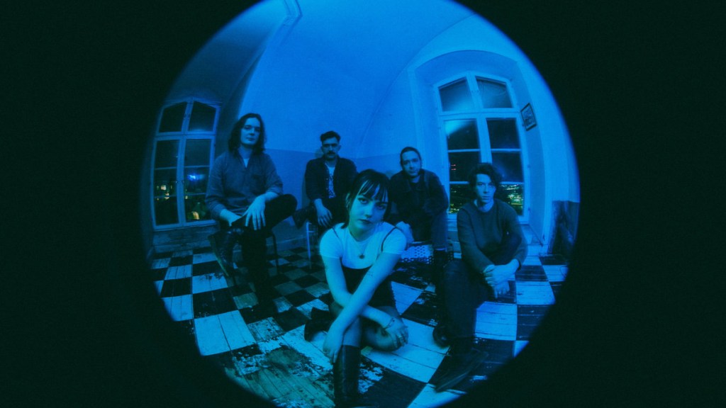 Just Mustard – Heart&nbsp;Under